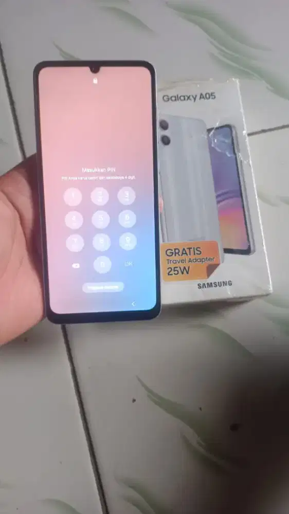 Samsung a05 4/64 hp+dus