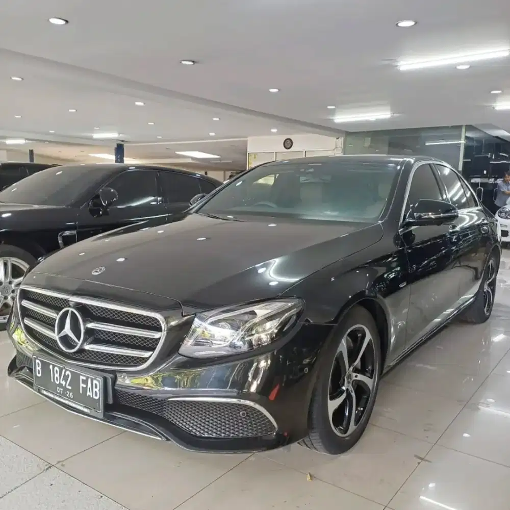 Only 11k miles Mercedes Benz E300 Sport Style 2020 reg 2021
