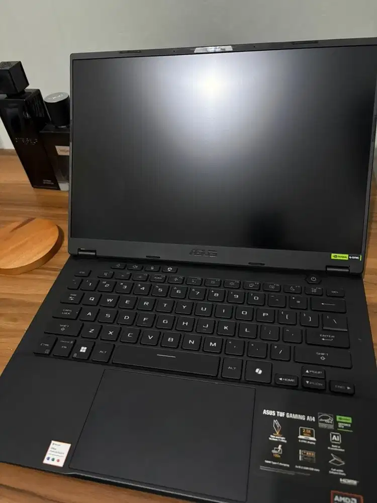 ASUS TUF A14 FA401UU