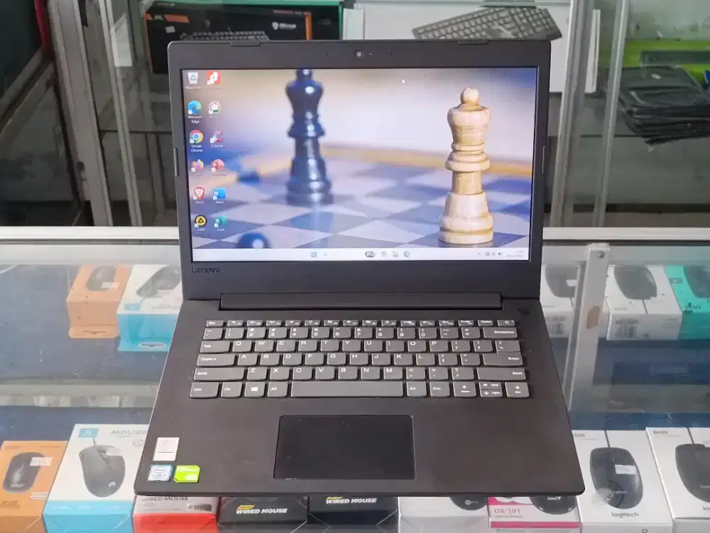 Lenovo 130 Intel Core i3 Nvidia 8/256GB SSD