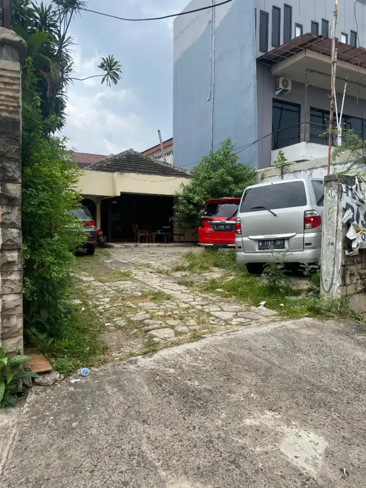 DIJUAL TANAH DI ASEMBARIS, TEBET, JAKARTA SELATAN