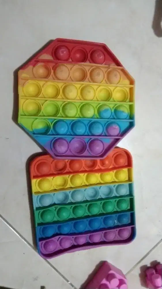Pop it  mainan anak