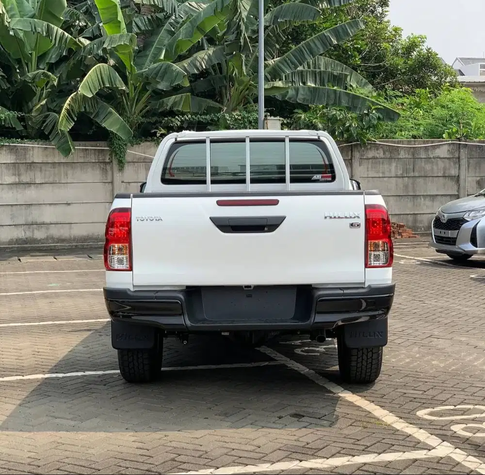 [Mobil Baru] HILUX Double Cabin 2.4 G 4x4 M/T Diesel