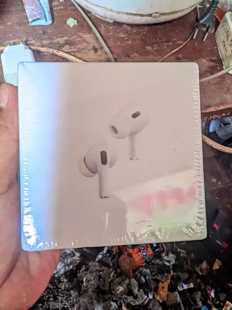 airpods pro baru