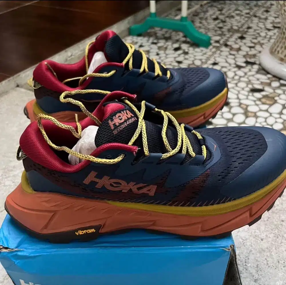Hoka One One Skyline Float X Outer Space/ Hot Sauce - 1, 44 - NEW