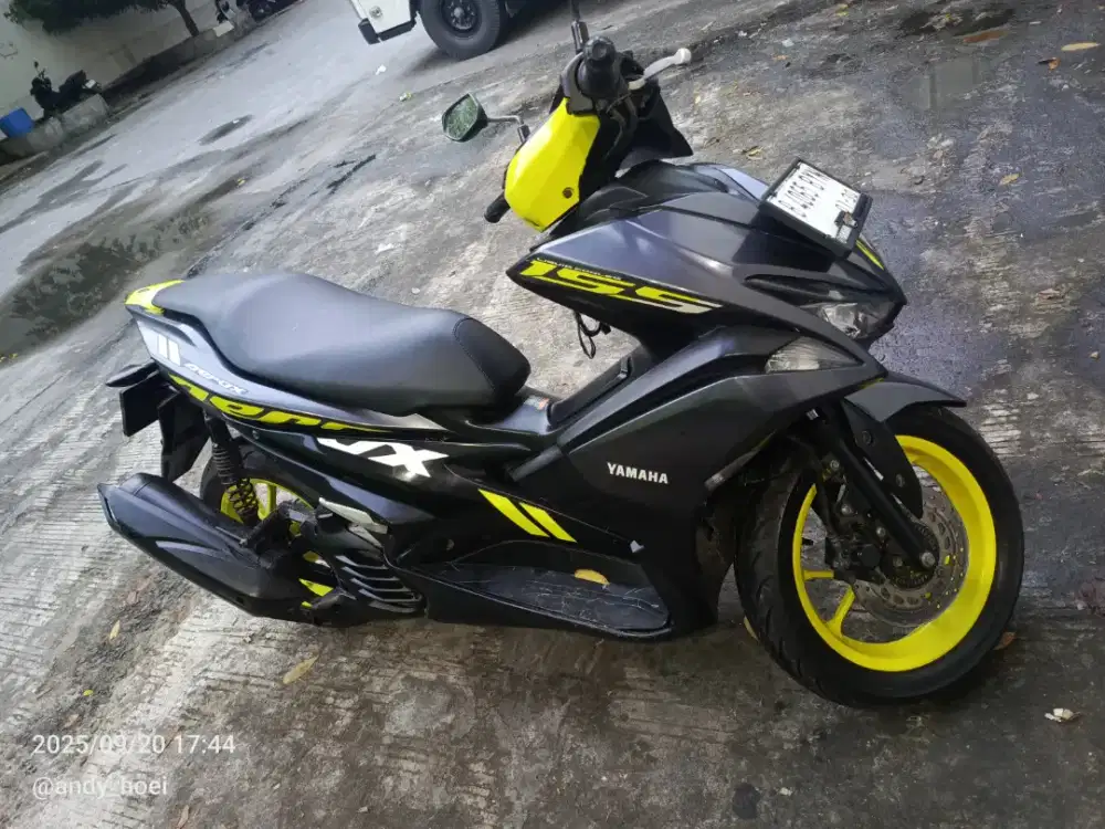 Aerox 2020 kondisi mulus masih original semua