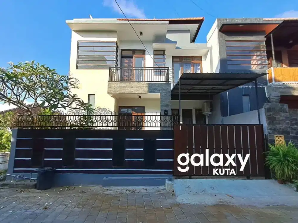 DISEWAKAN RUMAH 2 LANTAI DI TAMAN JIMBARAN BADUNG, BALI