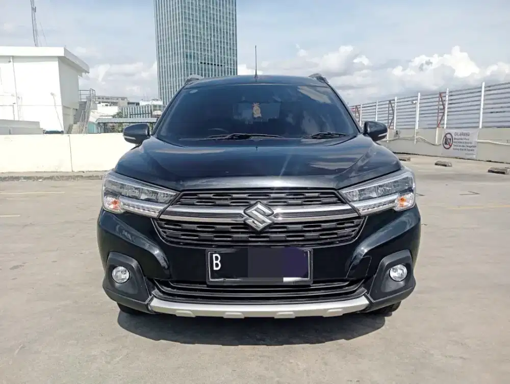 CIAMIK low Km Suzuki XL7 Alpha At 2021