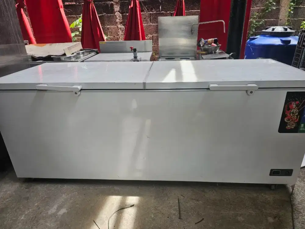 Freezer RSA
Kapasitas 1050 Iiter
