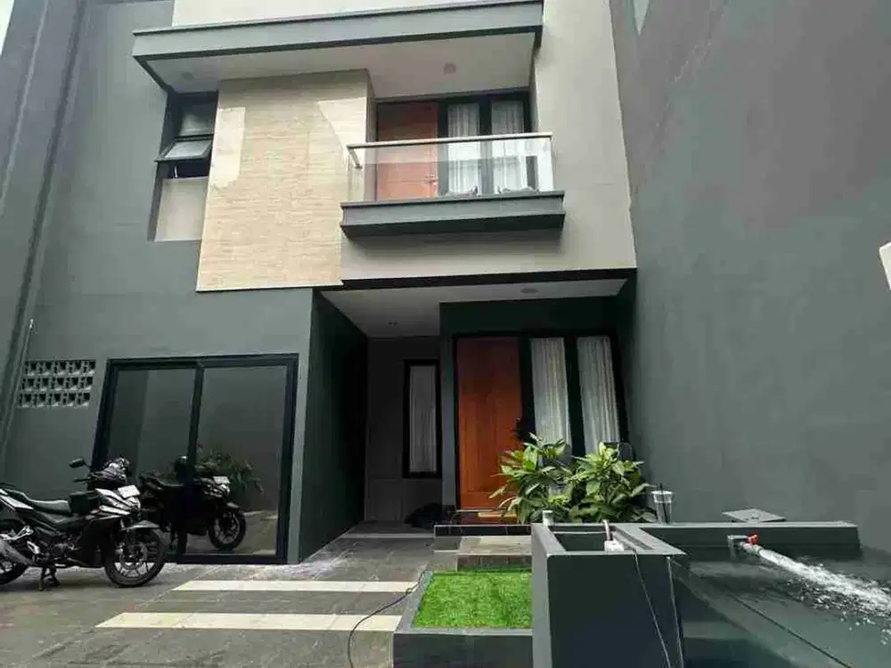 DIJUAL CEPAT RUMAH SHM LUAS 350M 3+1 KAMAR KEBON JERUK