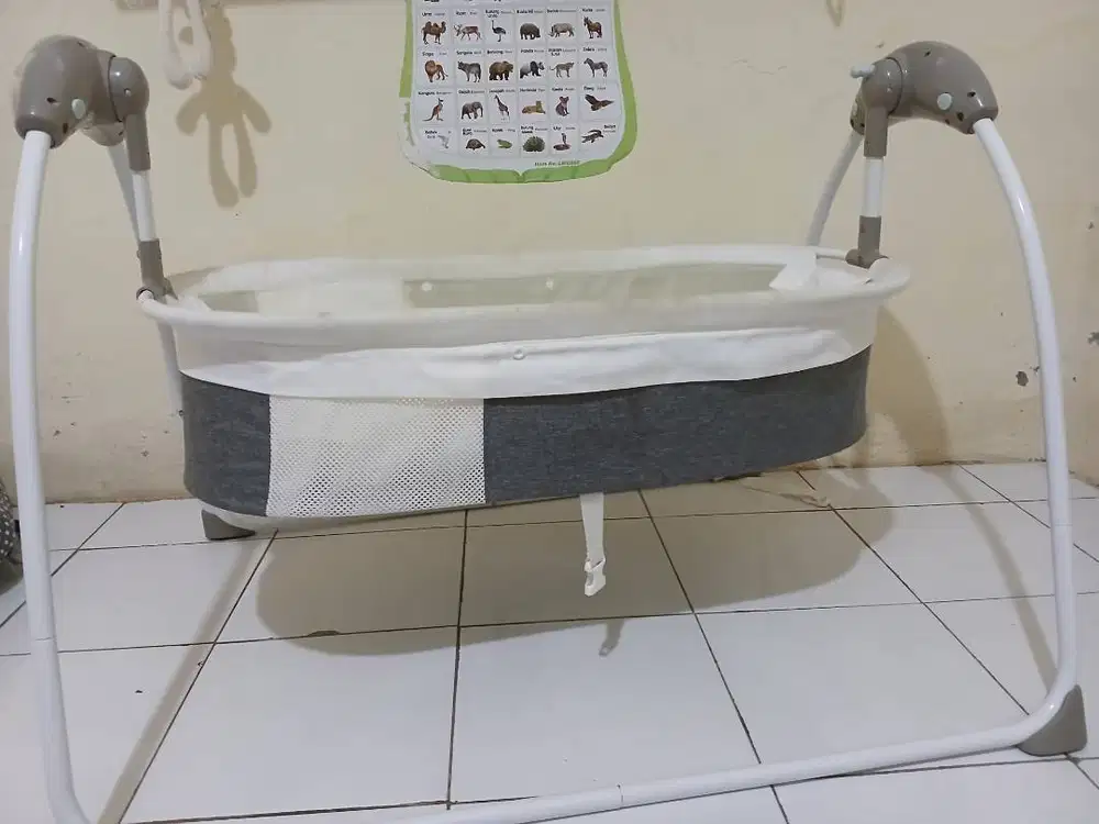 Ayunan bayi otomatis
