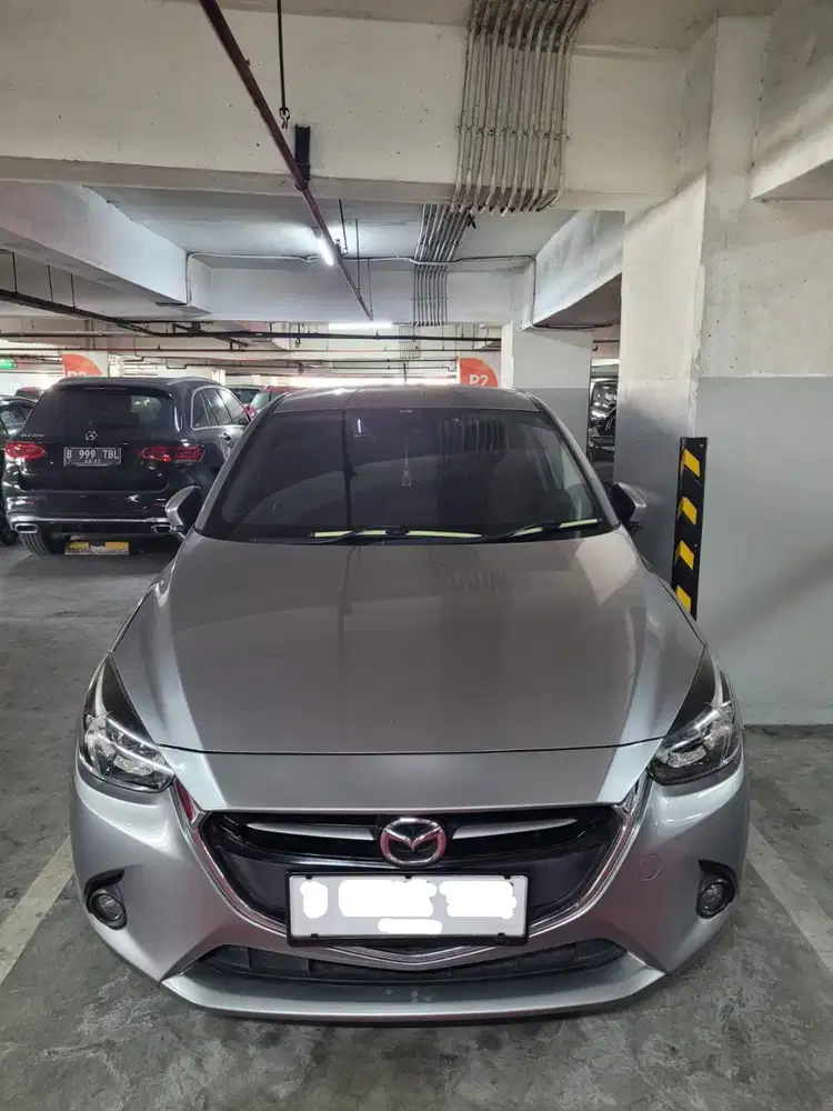 MAZDA 2 SKYACTIVE R (AUTOMATIC) TAHUN 2015