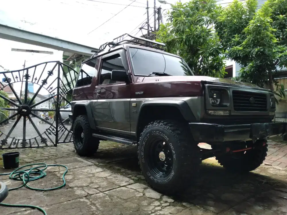 DAIHATSU FEROZA 1995 ORSINIL