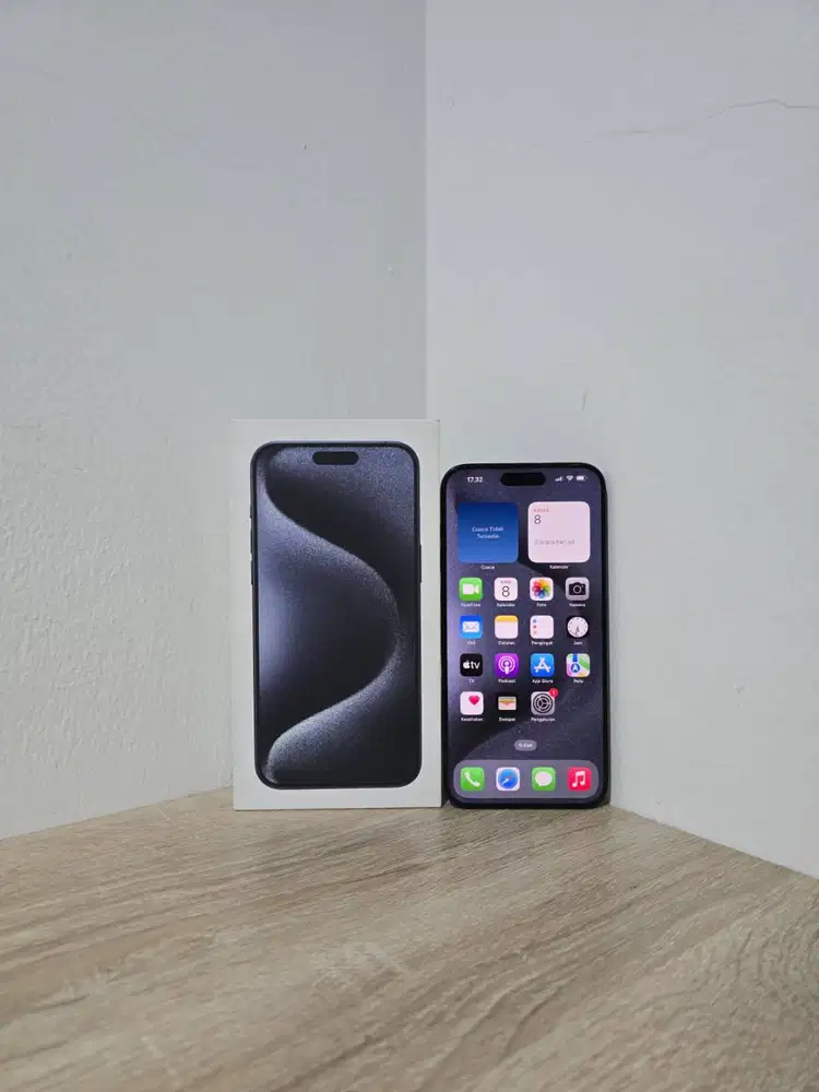Apple iPhone 15 Pro Max 256GB 256 GB Titanium Blue Resmi iBox Like New