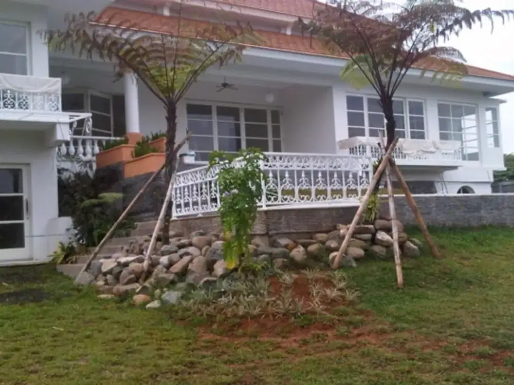 For Sale Villa Modern di Sentul Bogor jawa Barat