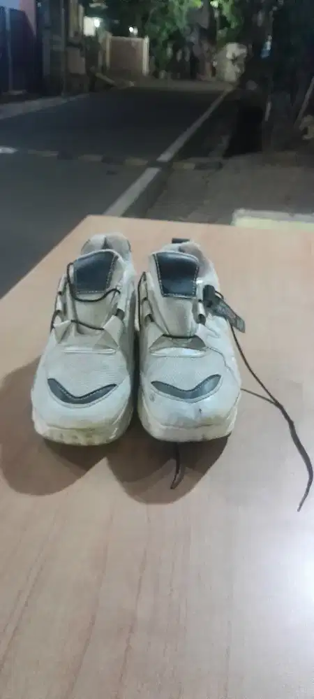 Jual sepatu dewasa gak bisa jauh-jauh
