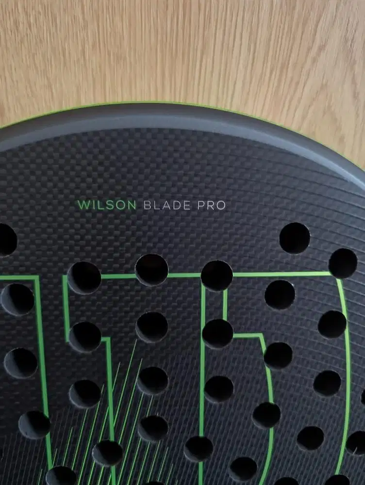 Wilson Blade Pro V2 (RARE Racket Padel)