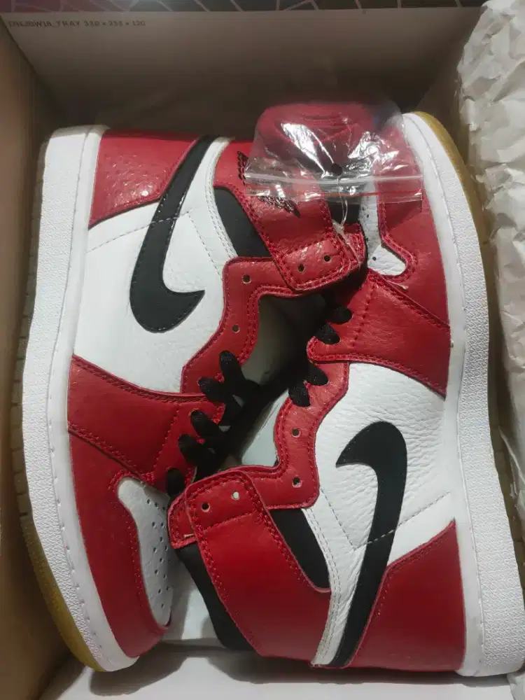 Sepatu AJ 1 High x Spiderman