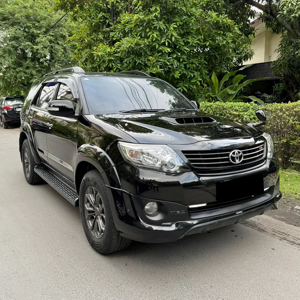 (ODO90RB)  Fortuner 2.5 VNT TRD Diesel Manual 2014