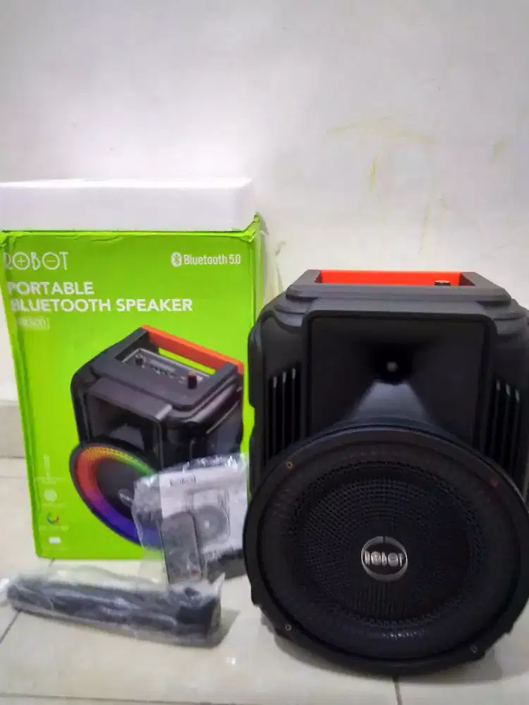Dijual speaker bluetooth merek Robot