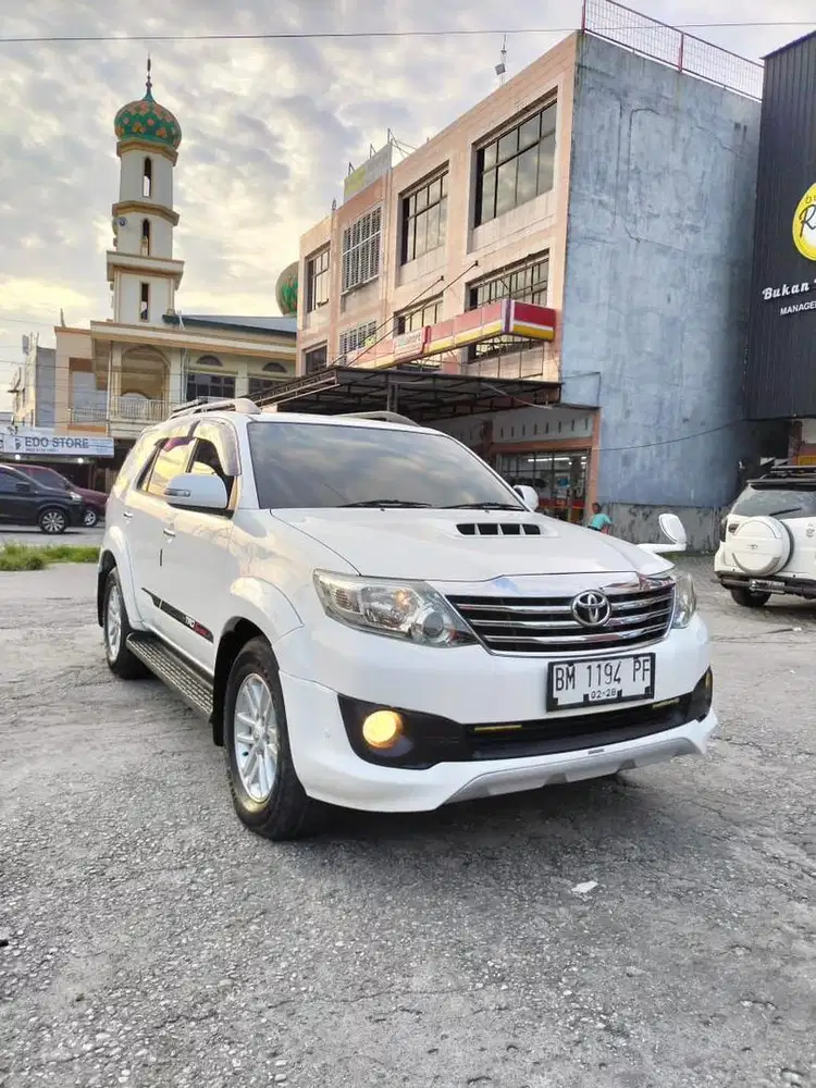 dijual fortuner vnt TRD