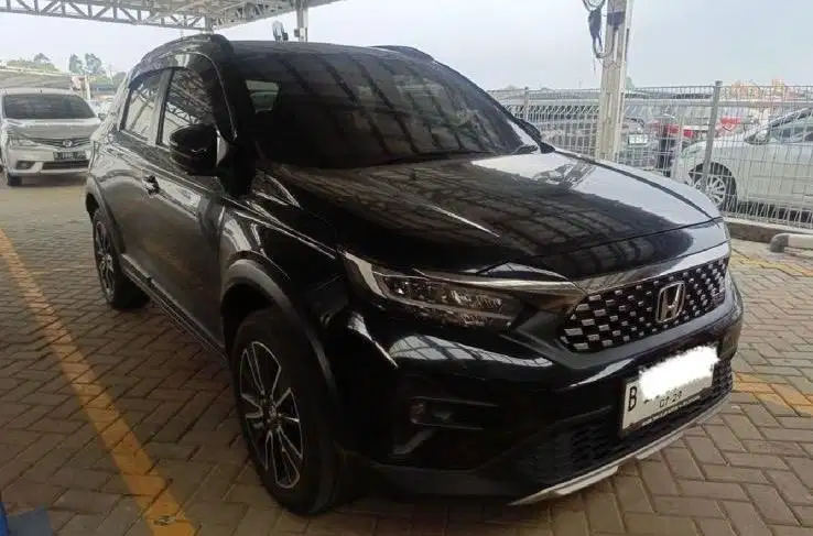 Honda WR-V RS non sensing 2024 ( Cash )