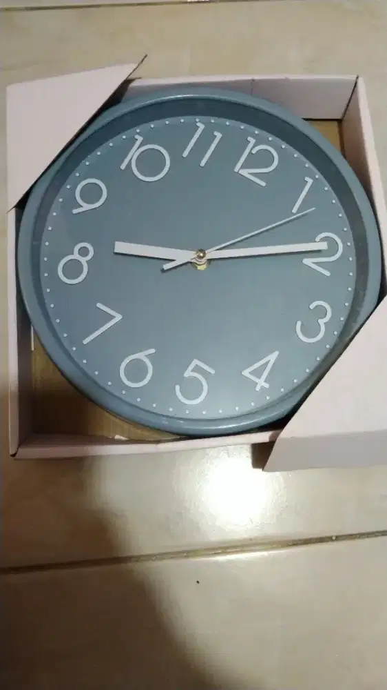 Jam dinding Mr diy