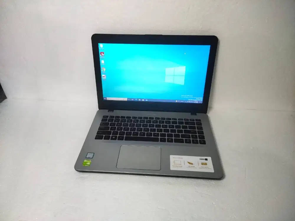 Asus A442U Core i5-7200U Ram 8GB Ssd 128GB Hdd 1TB Double VGA A711
