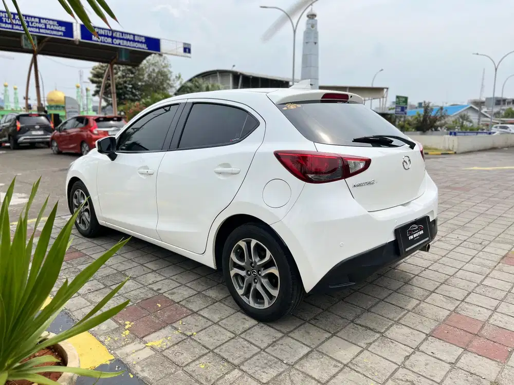 Mazda 2 2017 Bensin