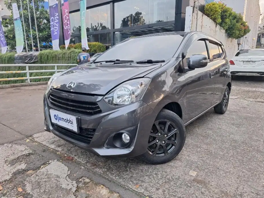 Like New Daihatsu Ayla Like New 1.0 X Bensin-MT 2022 Abu-Abu