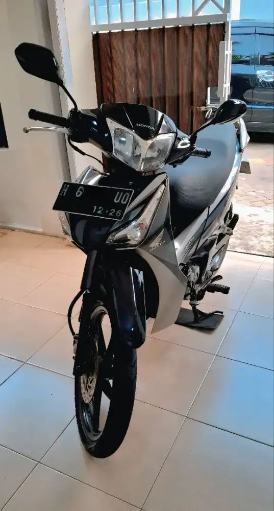 MOTOR LEGEND, HONDA SUPRA X HELM IN Karbu (Siapa Cepat Dia Beruntung)