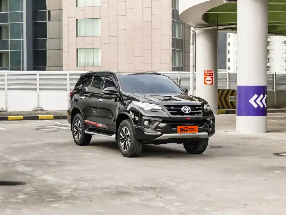 Fortuner TRD 2.4 AT (DIESEL)