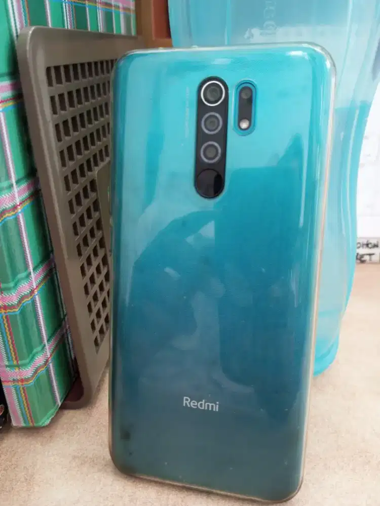 Redmi 9 ram 4/64Gb