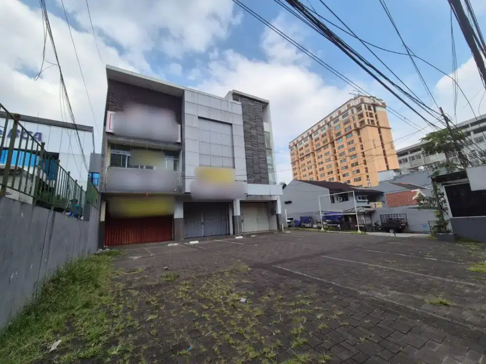 Disewakan Ruko Cakep Posisi Mainroad cocok Untuk Usaha, Setiabudi, Bandung