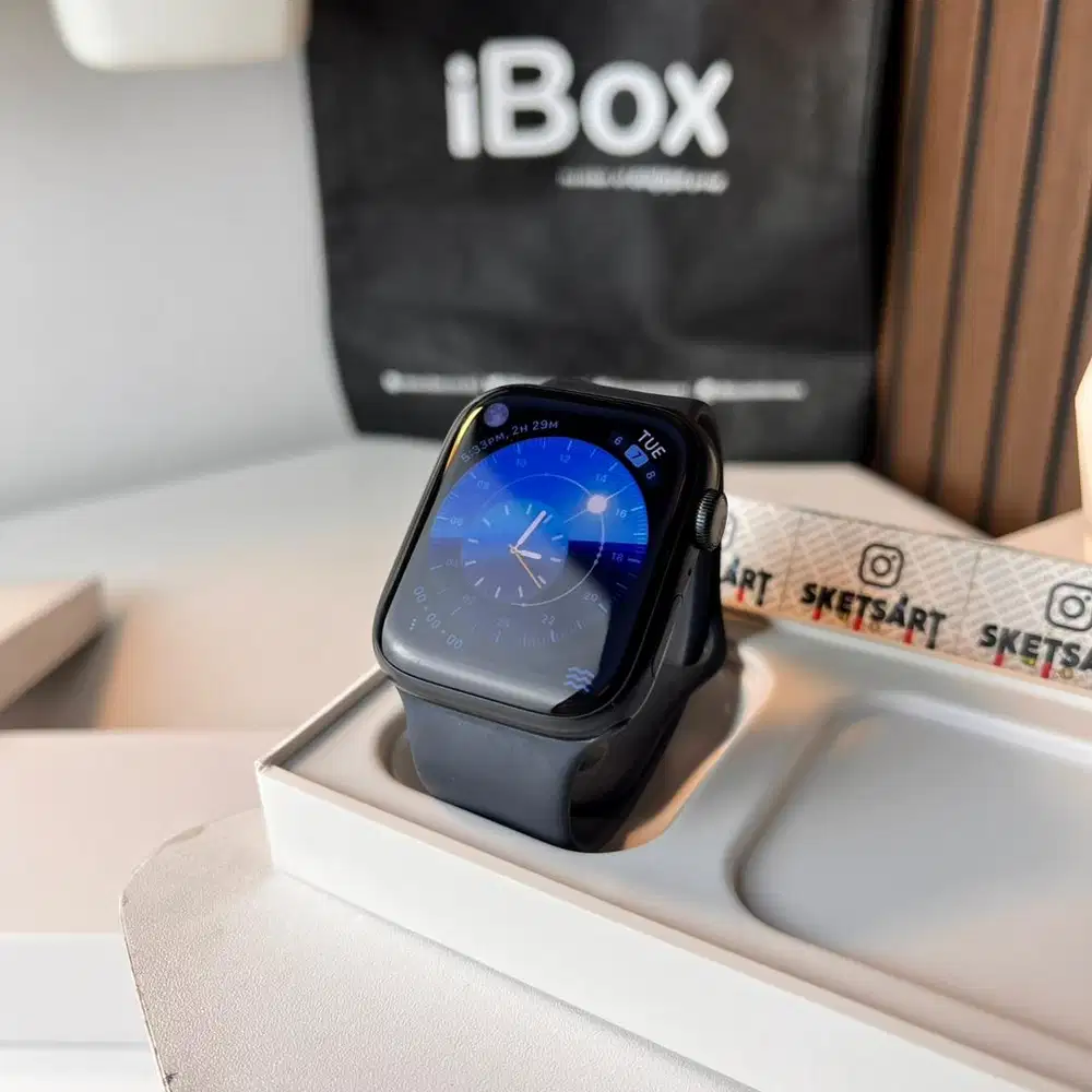 Apple Watch Series 8 45mm iBox Black iwatch Battery Health 100%