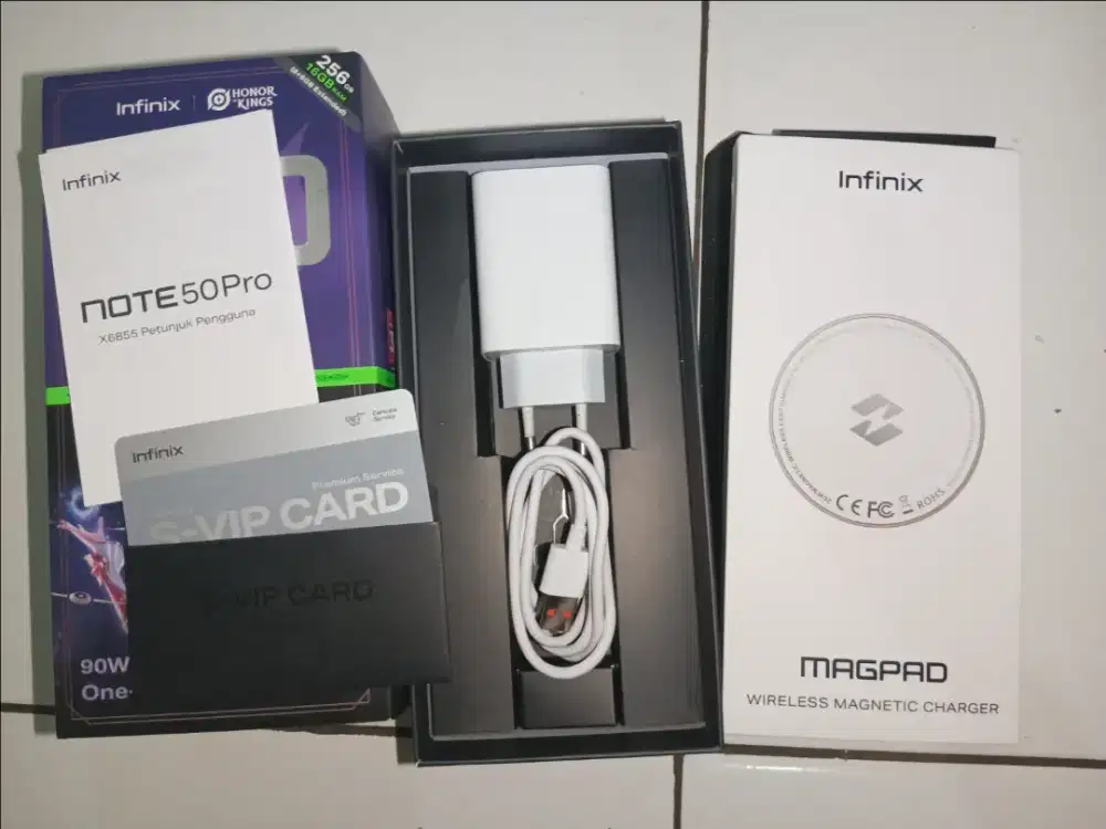 Dijual HP infinix Note 50 Pro 8/256  baru pke 1 bulan garansi panjang