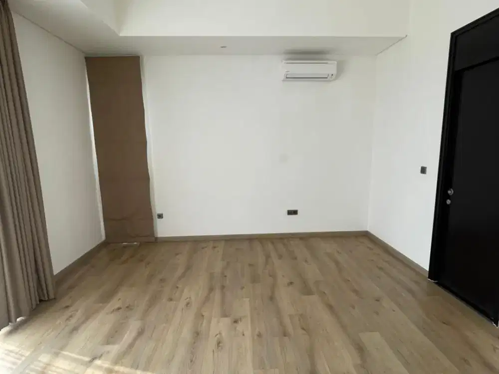 VIEW GOLF! Rumah Mewah di Cluster Mozart 12x30 - SEMI FURNISH