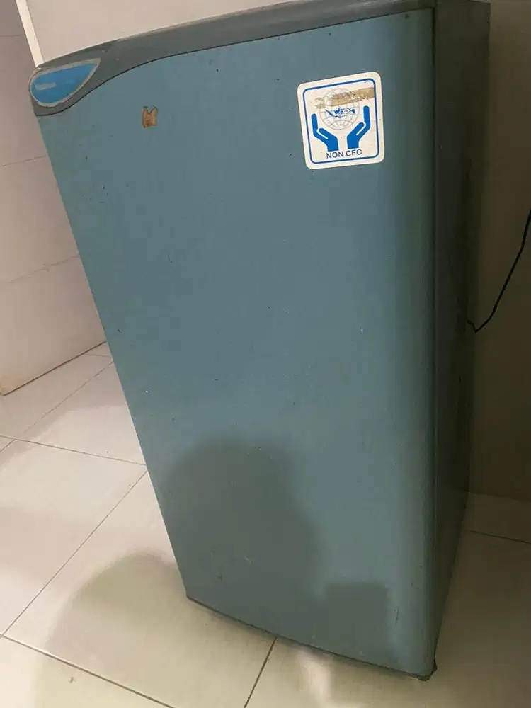 Jual kulkas bekas murah