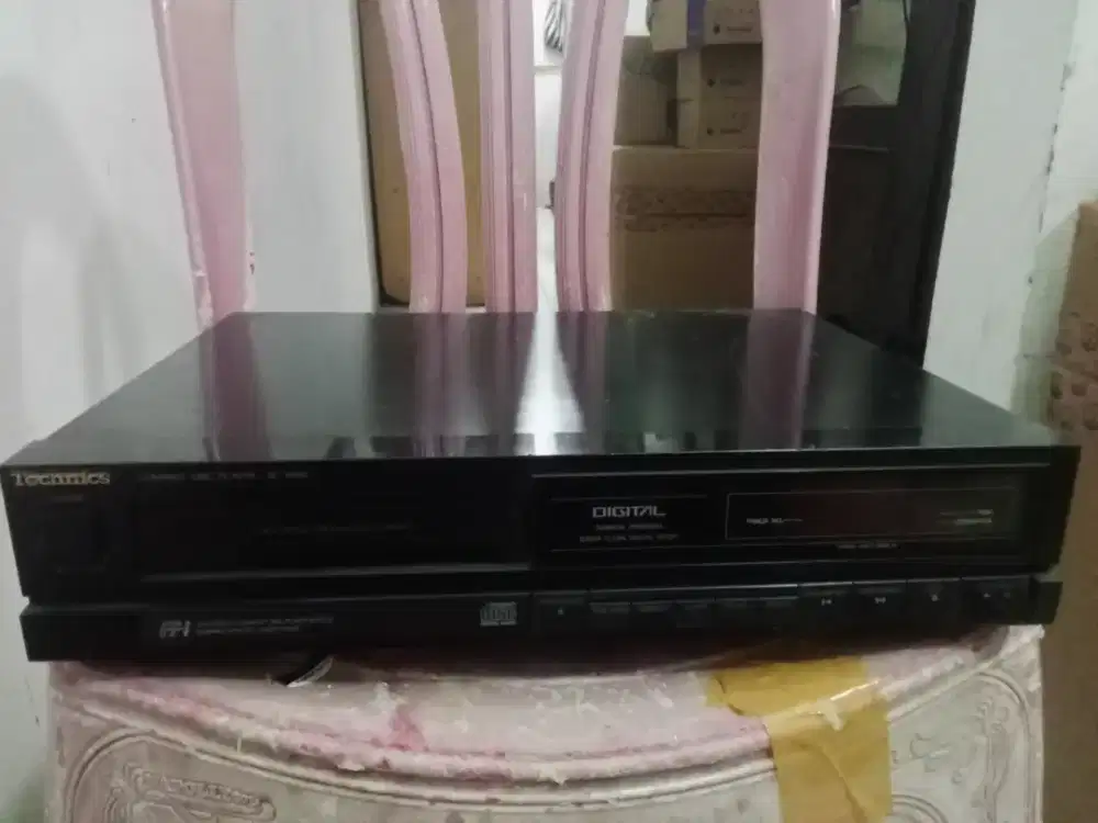 CD player technics seri SL-X800