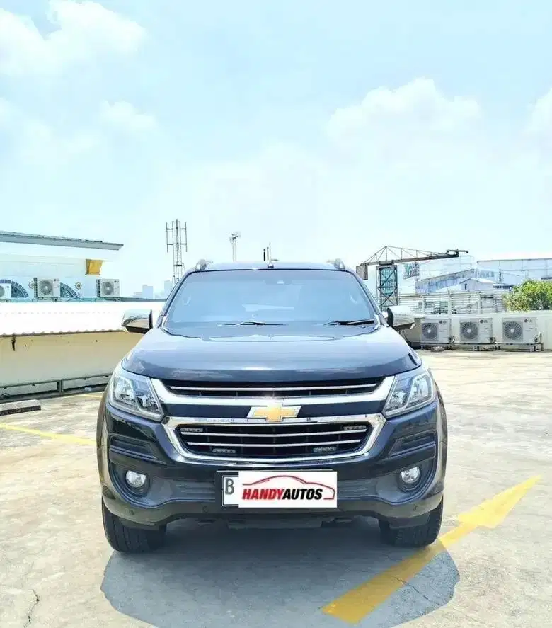 Chevrolet Trailblazer Tahun 2017 Automatic Hitam Metalik