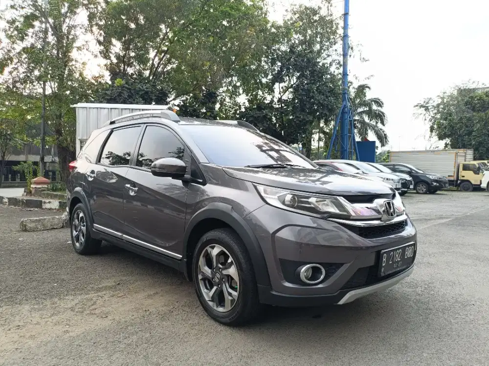 Honda BR-V E Matic 2016 Abu-abu Met