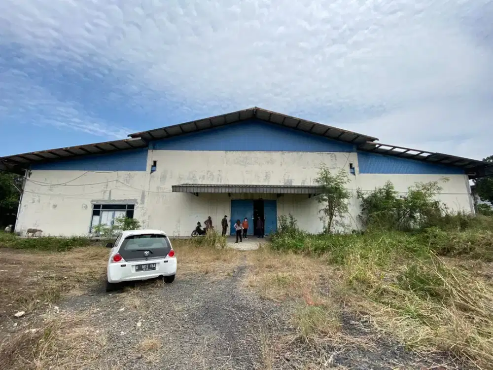 Dijual Tanah dan Bangunan Siap Pakai Lokasi di Kawasan Industri Jl Cisirung Bandung