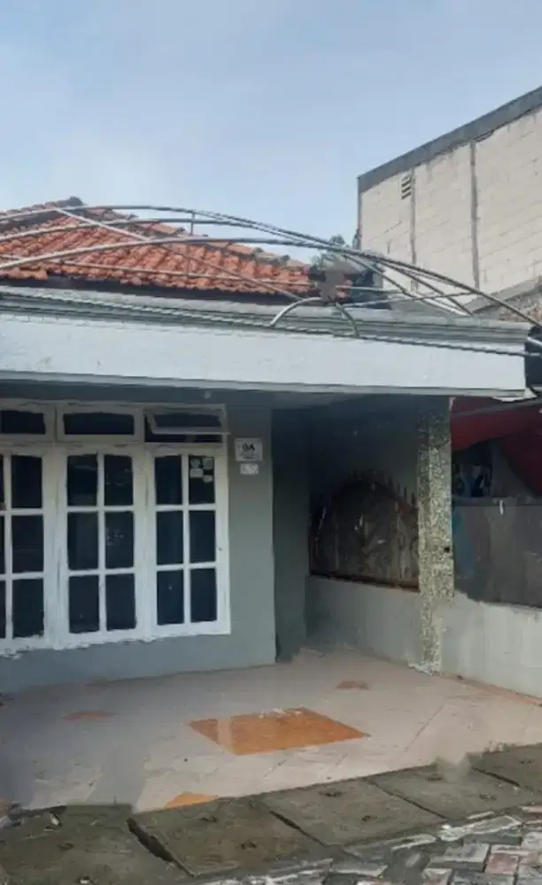 Dijual Cepat Rumah Wiyung
