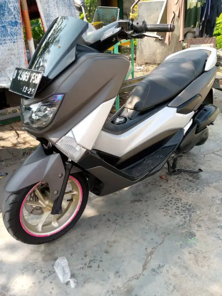 Yamaha nmax abu abu 2018