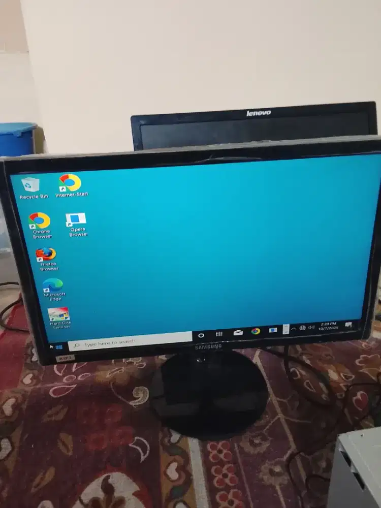Monitor LED merk Samsung 19 inc