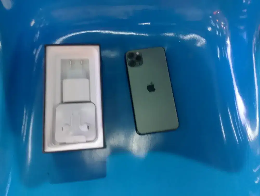 Iphone 11 pro max 256gb gerak cepat