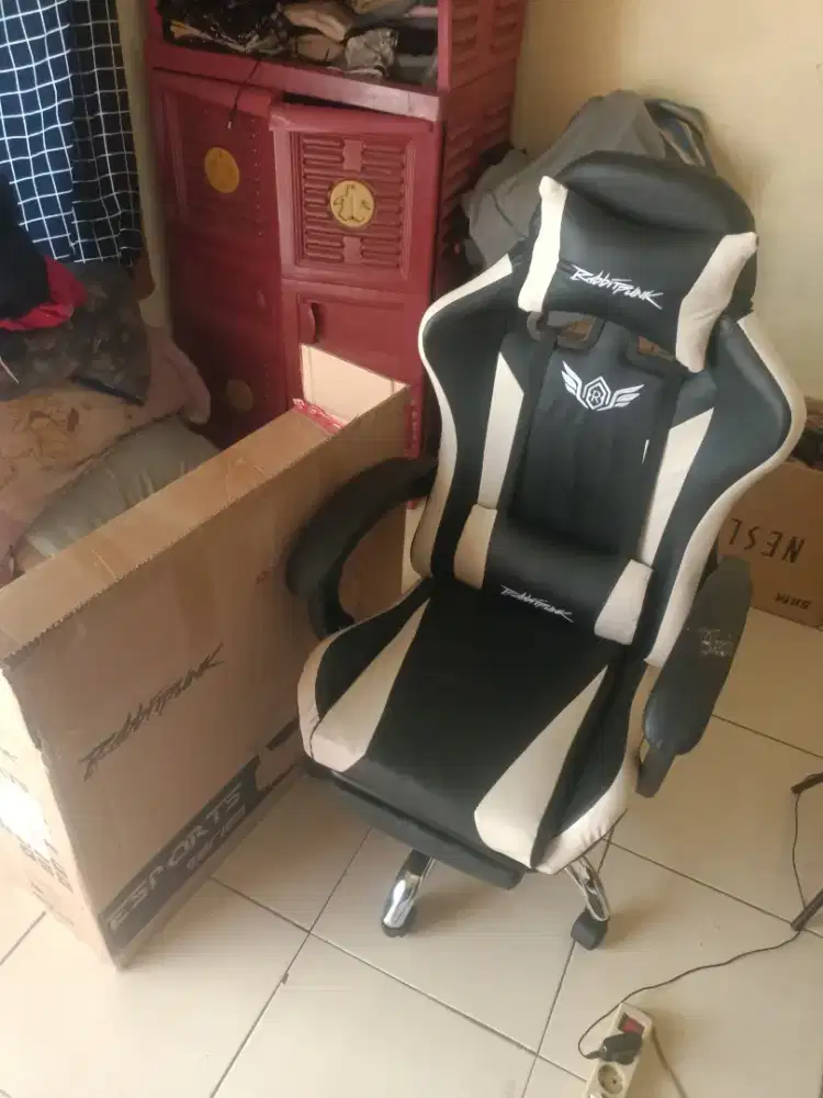 Kursi game Ming merek rabbirtink