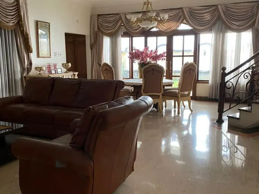 DIJUAL RUMAH TINGGAL LUX SISP HUNI