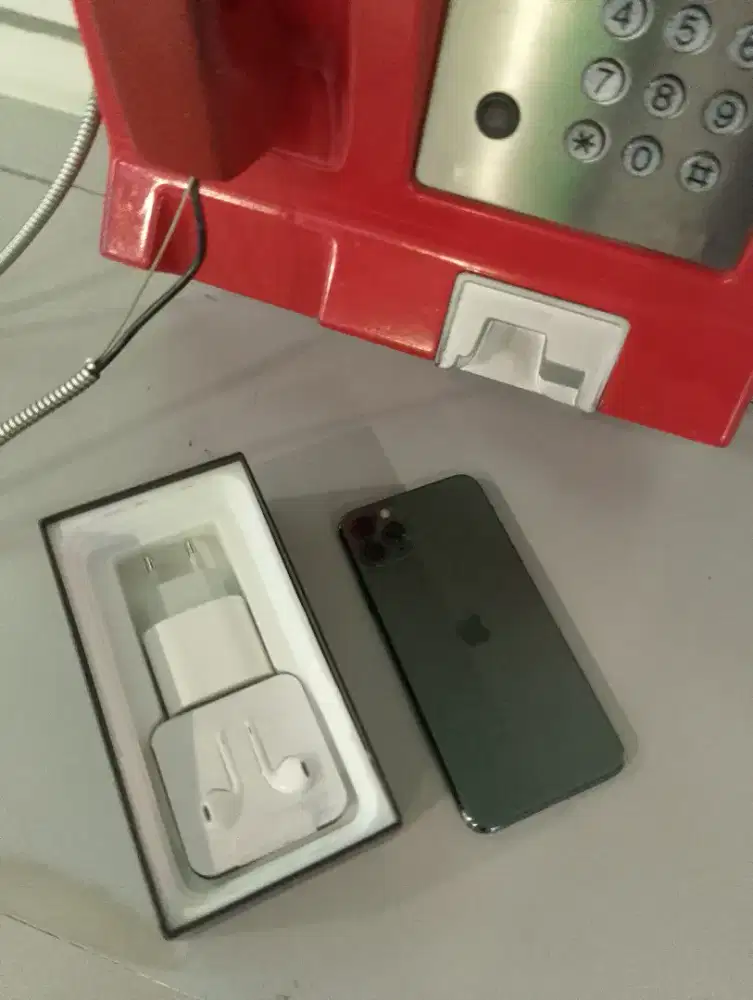 Iphone 11 pro max 256gb mulai baru
