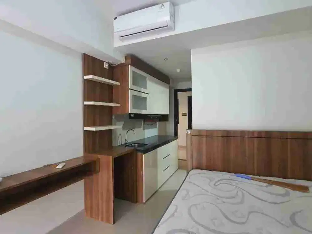 KLASKA RESIDENCE Siap Huni‼️ Apartemen Studio Furnish dekat Stasiun Wonokromo
